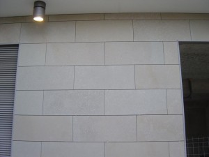 pierre-marbre-façade-agrafé-montpellier-hérault